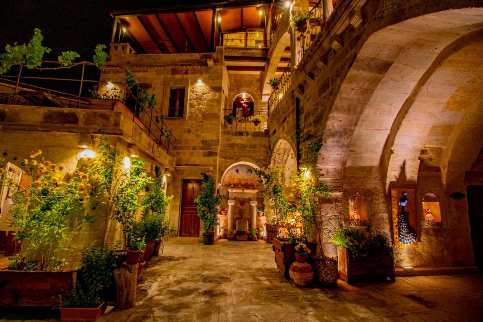 Aren Cave Hotel And Art Gallery Göreme Zewnętrze zdjęcie