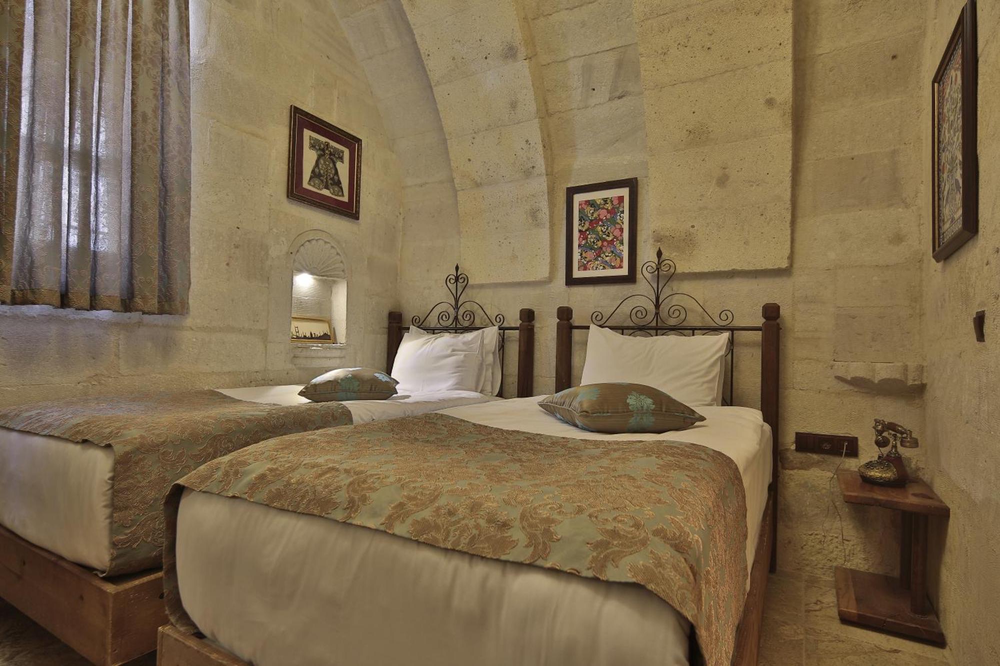 Aren Cave Hotel And Art Gallery Göreme Zewnętrze zdjęcie